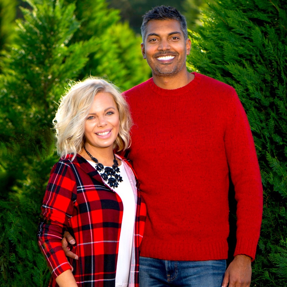 Meet your Poshers, Jonathan & Tiffany